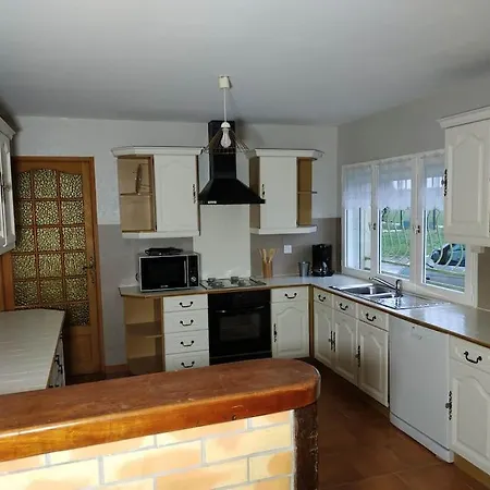 Maison Independante Avec 3 Holiday home *