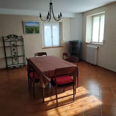 Nyaraló Maison Independante Avec 3 Mourmelon-le-Grand